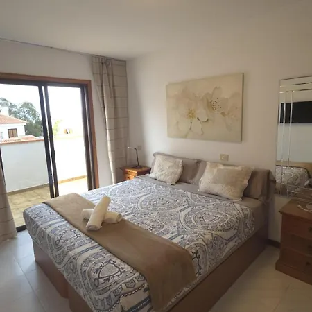 Aqua Vista El Cardon:1br Free Parking, Heated Pool * Los Cristianos (Tenerife)