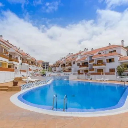 Apartmán Aqua Vista El Cardon:1br Free Parking, Heated Pool *