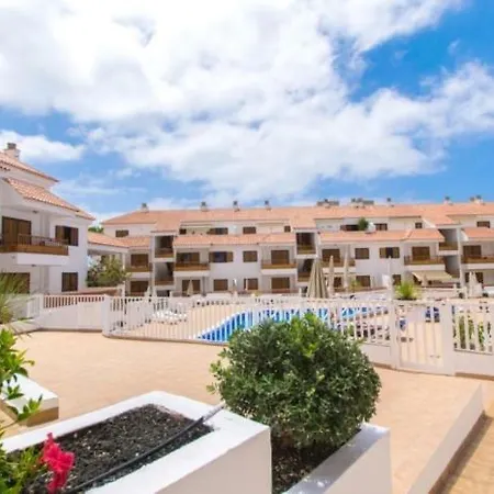 Aqua Vista El Cardon:1br Free Parking, Heated Pool 아파트 *