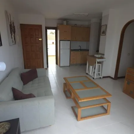 Aqua Vista El Cardon:1br Free Parking, Heated Pool